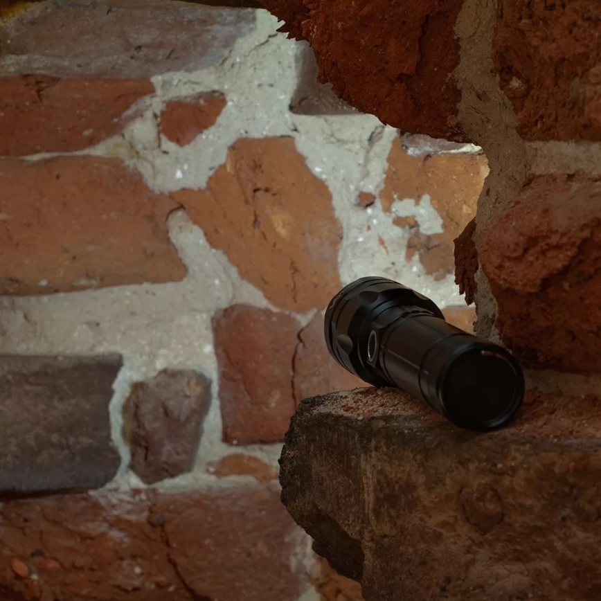 LED Himmennettävä ladattava taskulamppu virtapankilla toiminto LED/30W/5V IPX5 1060 kiiltävä 5000 mAh