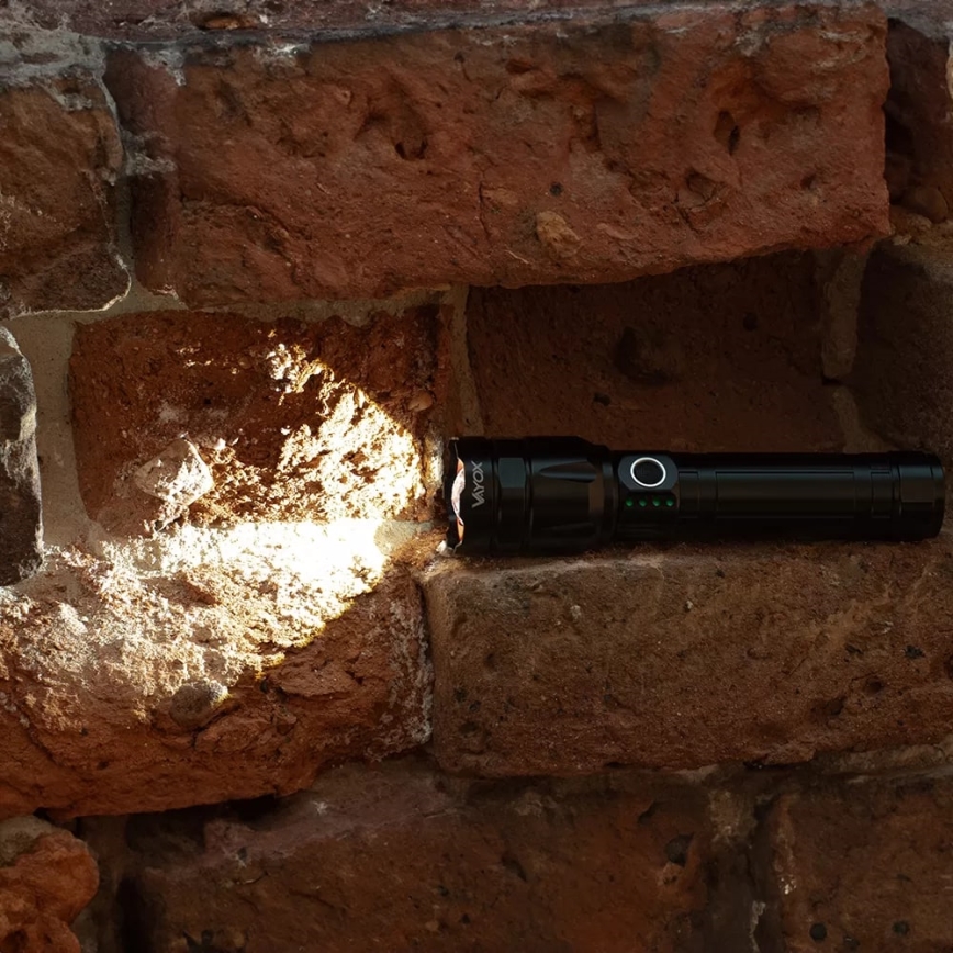 LED Himmennettävä ladattava taskulamppu virtapankilla toiminto LED/30W/5V IPX5 1060 kiiltävä 5000 mAh