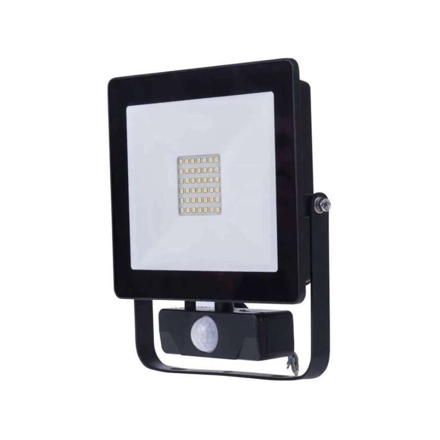 LED-valonheitin sensorilla LED/30W/230V IP54